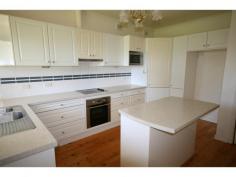  9 Leroy St Glenunga SA 5064 $480 Within local distance to Glenunga Interational school Open Wednesday 2nd of November at 4.10pm for 15 mins Featuring three bedrooms, main with built-in robes, large family/living area with polished timber floors. Bright kitchen with plenty of cupboard and bench space. This well located home would suit anyone wishing to live close to schools, shopping and public transport.  - Heating/cooling ducted reverse cycle  - 12 month lease - Available now Also offering a large rear yard with plenty of space for the whole family and two main driveway entrances with double carports. To enquire or to arrange an inspection, please call Adrian direct at the office on 8362 8008. Alternatively, send an e-mail with your contact details to: aurbancic.stpeters@ljh.com.au  Property Snapshot  Property Type: House Lease Type: Lease Date Available: Now Pets: No Features: Parking 