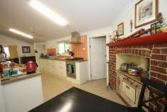  252 Seventh St Wonthella WA 6530 $345,000 A Cottage of Class Sometimes a property comes onto the market that really is outstanding, renovated beautifully and in an area which has everything; this white picketed fenced cottage is one of those properties. On a huge 1123 sqm corner block in Wonthella sits this fully renovated 3 x 1 home with large entertaining area, old metters wood stove in the stunning kitchen and polished wooden floorboards. Out the back is a large shed and shady gums, fruit trees and so much more. Around the corner is the bowling club, basketball stadium and tennis courts. This lovely property is well worth a viewing as you will not be disappointed with the charm on offer.  For more information call Trish Longva on 0429654999 or Elders Geraldton on 0899658262. Property Details Elders Property ID: 8962618 3 bedrooms 1 bathrooms 2 car parks Land Area 1123 square metres Double garage 