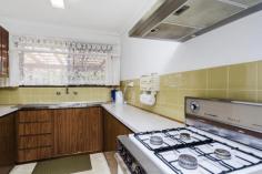  1/25 Welby Avenue Salisbury East SA 5109 $235,000 to $255,000 A fantastic opportunity awaits! Alex Davies and Elders Real Estate are pleased to present 1/25 Welby Avenue, Salisbury East. A fantastic opportunity with the home boasting three bedrooms and two outdoor entertaining areas you’re sure to love! This unit has broad appeal with the home suited to first home buyers, people looking to downsize, and investors with fantastic potential rental returns of between $260 - $270 a week. Other features you will love: • 	 Private undercover patio area to the front of the home • 	 Open plan living and meals area • 	 Built in wardrobe to master bedroom and bedroom 3 • 	 Fans in lounge and master bedroom • 	 Ducted evaporative cooling • 	 Gas heater in lounge • 	 Large backyard with tool shed • 	 Secure garage with automatic roller door • 	 Plus much more… Perfectly located in the popular Salisbury East with many amenities at your doorstep including public transport, shopping centres, parks and schools. This is one you don't want to miss out on so call Alex today to arrange a viewing before it’s too late! RLA184226 Other features: Built-In Wardrobes,Close to Schools,Close to Shops,Close to Transport,Garden Property Details Elders Property ID: 10688899 3 bedrooms 1 bathrooms 1 car parks Car Parks: 1 Air Conditioning 