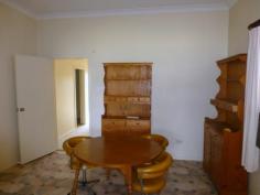 13 Talbot St Parkes NSW 2870 $138,000 If Position Counts This home is situated close to the CBD and built on a 835sqm block with rear lane access. There are two bedrooms, lounge room and older style kitchen. The yard is secure, the home does need some renovation, is in a quiet street and close to shops. DETAILS ID #: 0000316996 Price: $138,000 Type: House Bed: 2    Bath: 1     Land Area: 835 sqm (approx) 