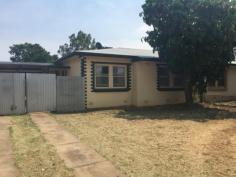  7 Redcliff St Davoren Park SA 5113 $230.00 Great Rental Starter This home is not like the others!! Situated on a stunning quiet street you will be impressed. Features include: * Three spacious bedrooms * Decent lounge room * Open plan kitchen and dining - Gas cooking * Pantry  * Bathroom with shower/bath and separate toilet  * Evaporative cooling  * Enclosed outdoor area * Carport with gates * Pets negotiable * Available now * $230 per week    Property Snapshot  Property Type: House Lease Type: Lease Date Available: Now Pets: No Features: Parking 