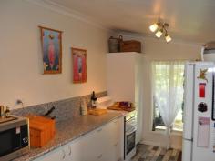  90 John St Yeppoon QLD 4703 $370 Work from home in the warehouse sized shed This 3 bedroom, 1 bathroom property is available on the 21st December 2016. The property boasts a Warehouse sized shed that could not only let you work from home but allow for storage of a large boat, the toys and still have room to work. The uniquely designed warehouse sized shed is powered and allows for storage of larger items with the high set beams. Beside the house is a separate carport that adjoins the lovely outdoor patio area. Ceiling fans throughout the property, large long kitchen with beautiful sunlight though the frontage of the property and comfortable bedrooms and living areas. If you would like to arrange a viewing of this property, please don't hesitate to call today on (07) 4925 0111  Property Snapshot  Property Type: House Lease Type: Lease Date Available: 21/12/2016 Pets: No Features: Garage 