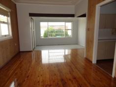  75 Beach St Ettalong Beach NSW 2257 $370 per week NEAT & TIDY HOUSE IN PRIME LOCATION Property ID: 4113924 This 3 bedroom house offers a newish kitchen, seperate lounge and dining, sunroom/rumpus room, polished timber floors. Situated in a prime position with the beach at one end of the street and ettalong bowling club at the other. Bus transport runs down the street. 3 Minutes from the ettalong to palm beach ferry service. 10 minutes from woy woy station. Only short distances to shops at Woy Woy, Umina & Ettalong. Schools close by. No Pets 