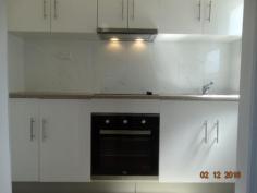  9 Alfred St Umina Beach NSW 2257 $335 per week Handy Location Property ID: 4380958 This older-style home offers 2 bedrooms,polished timber floors,combined living area’s, new kitchen, external laundry,walk to shops,beach & transport nearby.Fully fenced yard,off street parking. 