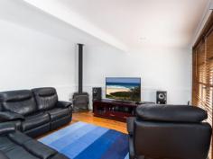  49 Pitt St Richmond NSW 2753 $680,000 - $720,000 Character Cottage in Tree Lined Street This cottage has loads of charm and is sure to impress those looking for a taste of yesteryear whilst having all the modern comforts. Located in tree lined Pitt Street which is within walking distance to the train station, schools and shops. - 3 good sized bedrooms - open plan living areas - polished timber floors - large kitchen with feature timber slab bench tops - loft area ideal for storage, study, or kids play space - inground pool with outdoor entertaining area - Huge lock up carport with plenty of room for cars, boat, caravan etc - Great tenant currently in place while you make plans for your future move 