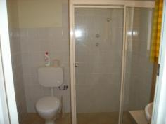  12 Bacchus St Iron Knob SA 5601 $135,000 Impressive Modernized Home Property ID: 3466370 Excellently presented three bedroom home with colourbond roof with carport under main roof. Like new inside with a modern kitchen, tiled bathroom, all bedrooms carpeted with built in robes to two rooms. Outside has timber decking to the front and rear under shady verandah. Includes reverse cycle airconditioner and garage with concrete floor, power and lights.. 
