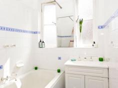  10/32 Curlewis Street Bondi Beach NSW 2026 $680 Weekly Freshly Painted Throughout | Open Inspection - Thursday 09/02/2017 from 3.30 - 3.45 Pm! Conveniently located is this North facing top floor Art Deco apartment featuring; - Two good sized bedrooms main with built-in robe - Modern kitchen with plenty of cupboard space - Well maintained bathroom - laundry facilities in the kitchen - Security building - Sun filled balcony capturing the north/west sun - Freshly Painted throughout Positioned within only moments to public transport, cafes, Restaurants and Bondi Beach. Available 11/2/17 