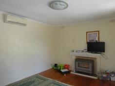  1 Jobert Ct Springvale VIC 3171 $330 pw / $1434 pcm LOVELY 3 BEDROOM FAMILY HOME Inspection Times: Wed 22/02/2017 05:15 PM to 05:30 PM OPEN FOR INSPECTION WEDNESDAY 22ND FEBRUARY 2017.  AVAILABLE 7TH MARCH 2017.  LOVELY THREE BEDROOM FAMILY HOME WITH PLENTY OF SPACE FEATURES:  - 3 bedrooms, 2 with wardrobes  - gas cooking  - gas heating  - airconditoning  - floorboards and tiles throughout  - central bathroom with separate shower and bath  - separate laundry and toilet  - huge backyard with plenty of space for the kids  - single garage and car space  This property is in a convenient location and close to schools, shops and public transport.  PHOTO ID REQUIRED FOR ALL INSPECTIONS. 
