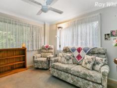 19 Yarto Cl Kincumber NSW 2251 $599,000 Winning Combo Versatility, Affordability & Livability make this property worthy of your prompt attention. Located in a quiet cul de sac and backing private bush land on a level 717sqm allotment and only a short drive to beaches. Ready for immediate occupancy, the generous home offers separate living options with a sizable 3 bedroom home up stairs and two bedroom apartment down stairs. Attributes include good kitchen and bathrooms, ample living, lock up garaging and very private. See you at the open home. 