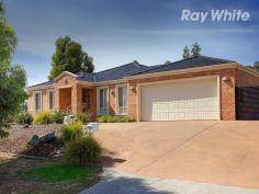  689 Pearsall St, Hamilton Valley NSW 2641 $419,000 Built on the high side this stylish family home offers three generous living areas plus three double bedrooms and study that has internal access from the double lock up garage. Extra features include ducted cooling and heating and spacious well-appointed kitchen and meals area. The bathroom and ensuite both have the luxury of spa baths. This outstanding home not only offers space and style it provides low maintenance gardens with extra secure parking to accommodate the boat and caravan and surrounded by quality homes. An ideal home to live in or as an investment. FEATURES: Air Conditioning Built-In Wardrobes Close To Schools Close To Transport Secure Parking Separate Dining 