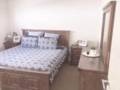  600 Forest Rd, Penshurst NSW 2222 $639,000 * Young & trendy 2 brm unit total 113 sqm * NE quiet facing, small security block * High ceiling, air-con, gas cooking, huge R/C LUG * One bathroom two toilets * Close to schools & public transport 