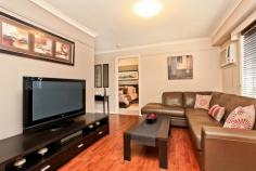  Unit 3/46 Banksia Grove Tullamarine VIC 3043 $550,000 Situated only minutes from Tullamarine Airport, freeway ring road access, transport, local shops and Westfield Shopping Town, this beautifully presented 3 bedroom 2 bathroom villa unit is ready to own and enjoy. Comprising of 3 spacious bedrooms with built in robes, master with walk in robe and ensuite, formal lounge with floating timber floors, immaculate updated central kitchen with gas stainless steel appliances, plenty of cupboard/storage space, adjoining meals area, full sized laundry, central bathroom with separate bath and shower. Other features include, ducted heating, r/c cooling, two toilets, expansive fully decked courtyard and remote single lock-up garage. Suitable for first home buyers and investors alike, if you are looking for privacy, style and low maintenance living then look no further. Be quick on this one! Heating & Cooling  Ducted Heating  Reverse Cycle Air Conditioning Outdoor Features  Courtyard  Deck  Fully Fenced  Outdoor Entertainment Area  Remote Garage Indoor Features  Built-in Wardrobes  Floorboards 