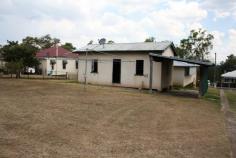  3 Yarrawonga St Warwick QLD 4730 $229,000 Elevated with views over Warwick Currently closed in veranda, original bay windows intact Large living room 3 Bedrooms Older style kitchen and bathroom Garage, Shed and Carport Currently rented at $300 per week FEATURES Fenced Low maintenance Safety Switch Smoke Alarms Broadband Internet Ready Pay TV Ready Close to school. 
