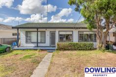  13 Ibis Parade Woodberry NSW 2322 $310,000 - $330,000 Situated in a quiet street is this 4 bedroom family home that offers an excellent return for the astute investor. There is a modern kitchen with plenty of cupboard space, separate meals area and a large family room at the rear leading out to the deck. Other features include built in wardrobes, ceiling fans and air conditioning. Outside the home features a large carport and outdoor games room or possible teenage retreat and a private rear yard all on a 537sqm block of land. 