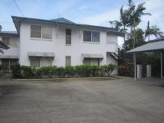  4/113 Buchan Bungalow QLD 4870 $125,000 This spacious 1bedroom ground floor unit Perfect for the owner occupier or investor unit within a 2-minute drive of the city center.  Tenant currently paying $220.00p/w Open plan living and dining arrangement. Air-conditioned throughout, bedroom has a built-in robe  bathroom with internal laundry. Body Corporate fees are only $1,990.45 per annum with over $25,387 in the sinking fund 