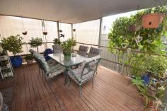  Unit 15 65-73 Northern Highway (Sun River Home Park) Echuca VIC 3564 $230,000 This delightful unit/home has all the excellent comforts of low maintenance easy living. Located close to town with a regular local bus service stopping nearby, and a bus service to Melbourne also departs from the front area. This unit is light and bright, modern kitchen with a vaulted ceiling in the main living area which leads out to a lovely entertaining private rear decked area. The garage/carport is rather spacious and expansive, ideal for a trailer, camper or extra vehicles. There is 6KW solar, split system refridgerated cooling and gas heating. The complex is spacious and minimal and includes a community hall, inground pool and good security. This unit is one of the biggest in the park. An inspection will impress. FEATURES: 6KW Solar Air Conditioning Built-In Wardrobes Close To Shops Close To Transport Inground Swimming Pool Pool. 