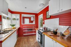  236 Bathurst Road, Katoomba, NSW 2780 $420,000 Set back from the road only moments to Katoomba's vibrant upper mountains village, this quaint character cottage set on a generous block of land will be sure to impress! The home has a spacious open plan living room off a kitchen and dining area as well as an updated bathroom and 2 good sized bedrooms, both with built ins. The home has natural gas heating and hot water systems, as well as under house storage, internal laundry and linen press. 