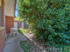  Unit 5 / 38 Ailsa Street Mansfield VIC 3722 $389,000 So hard to beat such a good position, add a quality build, excellent floor plan and private garden setting, this unit ticks the boxes. Living with great space, open plan combing formal and casual areas, well set out kitchen and utility room/third bedroom. Excellent dimensions throughout, full ensuite and walk in robe to the master, separate bathroom for second bedroom and large laundry and floor heating throughout. Lock up garage and extra land on the title giving options for additional parking, gazebo or shed. Looking for a long term investment or maybe downsize into a quality home, look no further. 