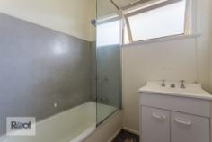  1/1 Cressey Street Wavell Heights, QLD 4012 -  Real Property Management Australia Two bedroom + a sleep out unit with large private courtyard Unit   - Wavell Heights  QLD Be quick to inspection this neat and tidy two bedroom unit in Wavell Heights. It is a rare unit that also offers a fully fenced courtyard and plenty of extra storage. Features include: – Two carpeted bedrooms – Ceiling fan and sleepout to the main – Open lounge / kitchen area with wood flooring and large AC unit – Bathroom with shower / tub combo – Large storage / low garage area (shared with only 1 other unit) – Large fully fenced courtyard – Pets can be considered on application For more information on this unit or to arrange an inspection please call 0404 464 454 or use the book inspection button to arrange a viewing. 