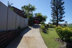  31 Alexander Drive Highland Park Qld 4211 -  Bloor Homes Property Management Family home in the heart of Highland Park House   - Highland Park  QLD Available on October 12, 2019! Family home in the heart of Highland Park This 4 bedroom, 2 bathroom house has been freshly painted and new carpet throughout, and features the following: – tiled living areas – kitchen has new oven and dishwasher installed – Fans and air con in all bedrooms – Security System – covered outdoor entertaining area – inground pool with monthly service included – tenants pay for chemicals – 2 water tank which gravity feed the pool – Bus stop right outside to all major stops – Close to schools and shops – 2 driveways (1 in Karla Court) – Garden shed – NBN internet available Email today to make a time to view or call Lesley on 55199220 or 0432832355 Applications wwww.bloorhomes.com.au 
