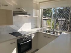  10/164 Alexander Drive Highland Park Qld 4211 -  Bloor Homes Property Management Renovated townhouse close to school, shops, medical and service station Unit   - Highland Park  QLD Available Now! Renovated townhouse close to school, shops, medical and service station This unit has been freshly painted with new bathroom. Features include: 2 bedrooms with built in robes – master with air con. Separate lounge and dining area Functional kitchen with ample cupboard space Separate laundry Downstairs powder room Fully fenced rear garden Security screens Single lock up garage with additional parking bay Swimming Pool in complex for residents use. Emil or call Lesley today to book a viewing on 55199220 or 0432 832355 