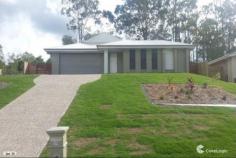  19 Gordon Drive, Upper Coomera, Qld 4209 -  Bloor Homes Property Management HIGH ON THE HILL House   - Upper Coomera  QLD 19 GORDON DRIVE, UPPER COOMERA Located within close proximity to schools, child care centres, shops, theme parks and only minutes from the highway giving you access to the Pacific Motorway, only 40 minutes to Brisbane CBD and 25 minutes to Surfers Paradise! Property features include; -Modern kitchen with all new appliances. Dual sink, dishwasher & spacious fridge cavity -Combined living/dining area with air conditioning -Separate carpeted lounge room -Master bedroom with ceiling fan, airconditioning, walk in robe & ensuite -Other 3 bedrooms all feature built in wardrobes & ceiling fans -Covered entertainment area -Fully fenced back yard -Views front your front door Property Features House 4 bed 2 bath 2 Parking Spaces Air Conditioning 2 Toilet 2 Garage 