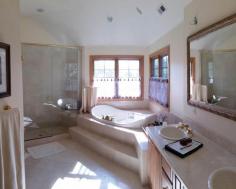  At Buildavate, we do services like Home renovations, Home
extensions, Kitchen renovation, Laundry renovation, Bathroom renovation, Office
fit out, Cabinet making in Brisbane. For further information about what we do,
please call Buildavate Services on 0411314748. 