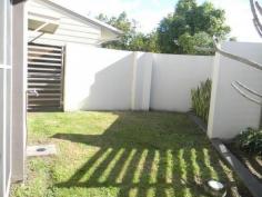  1/21 Glenridge Street, Upper Coomera, Qld 4209 -  Bloor Homes Property Management Spacious 3 bedroom family home situated close to shops and schools! Duplex Semi-detached   - Upper Coomera  QLD 1/21 GLENRIDGE STREET, UPPER COOMERA Master bedroom has its own ensuite and all bedrooms have builtin robes and ceiling fans. It has a large air-conditioned, tiled lounge/dining area and good sized kitchen with plenty of cupboard space… and a dishwasher! Complete with double automatic lockup garage and fully fenced backyard. Pets considered upon application. Email or Call us today to book an inspection on 55199220 or 0432 832355. Applications www.bloorhomes.com.au Tenants responsible for own electricity and water consumption at these premises. 30% rebate on water usage for tenants watering and looking after the garden. Property Features Duplex Semi-detached 3 bed 2 bath 2 Parking Spaces 2 Toilet Ensuite 2 Garage 