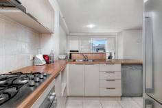 123/170 Leichhardt St Spring Hill  QLD 4000 $460,000 The Village Green is the centrepiece of this high quality, central development, with open grassy areas provies you with all the space needed to relax. Oxygen has smaller, individual buildings so you’ll overlook the city but be out of the hustle and bustle. Featuring: – Master bedroom with a walk-through robe and ensuite – Separate study room or an extension to the living area – High up on the 9th floor with city views – Clever floorplan providing a great use of an open floorplan and well equipped kitchen living area that flows through to the deep and private balcony – Kitchen has modern stainless steel Gas cooking, electric oven, rangehood and dishwasher – Ducted airconditioning throughout – The small touches are what make a difference – like bigger bedrooms and a laundry that’s not in the bathroom – Secure underground carpark and your own storage cage Oxygen apartments are perched high on Spring Hill, just a eight minute walk to Central Station and the Queen Street Mall. – part of the Cityview building there is plenty of privacy and no crowded lobbies! – Choose from two pools, a seriously well-equipped gymnasium, sauna and spa – Lift access, onsite management and intercom security – Pick up your milk and bread daily from 7Eleven next door – BWS is just downstairs for all your party supplies! – Bus stop basically at your door * Some of these photos are of a similar apartment with the same floor plan Inspections by Private Inspection Only, so please contact us to book your preferred time.... 