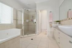 10 Seaeagle Place, BANKSIA BEACH QLD 4507 | Madeleine Hicks Real Estate Brisbane