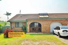  3/26 SIMPSON STREET SOUTH WEST ROCKS NSW 2431 $305,000 Located well off the street is this two bedroom villa in a quiet complex of three with the strata managed by one of the owners, keeping costs down. Set amongst plenty of open space with a large back and side fenced yard, there is ample room for your veggie gardens, fruit trees, pets and landscaping of your choice. The villa features air- conditioning, garage and plenty of off street parking, large room sizes and is only a short stroll to the golf course. The extra toilet in the laundry is perfect for your guests while entertaining around the BBQ on the large rear undercover patio. This property is ready for you to add your own touches whether to live in or let out. If you enjoy a quiet location check this one out... 