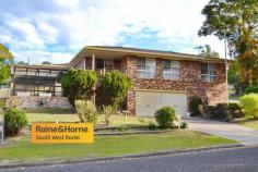  1/11 GOVERNMENT ROAD SOUTH WEST ROCKS NSW 2431 $359,000 Two bedroom freestanding villa in a great corner location near the Macleay River. Elevated to catch the seabreezes and with a nice outlook the property features a double lock up garage, air-conditioned bedrooms and kitchen, open plan living, extra wc to laundry, internal access from the garage and a great screened outdoor area perfect for a BBQ. This property offers a great opportunity to enter the South West Rocks real estate market. Inspections by appointment only. 