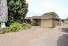  71 Goldfields Road Castletown WA 6450  $335,000 This pleasant 4 bedroom, 2 bathroom brick and tile home conveniently located near a shopping centre, service station, big park across the road and the beach is just a short stroll away. Black/White kitchen, dining & family areas, lounge and ceiling fans. Massive enclosed patio with carport and 6m x 9m powered garage/workshop. 