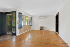  21 Dominic Crescent Morphett Vale SA 5162 $285,000 An ideal opportunity to update/renovate to your own requirements, plus a large block. * 3 bedrooms + study * Large gas kitchen * Formal lounge * Heating/cooling * Outside entertaining * Sparkling inground pool and spa * Solar panels… 