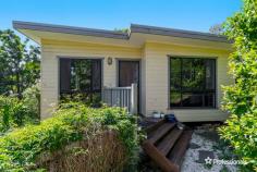  2/10 Karalauren Ct Lennox Head NSW 2478 $565,000 This free standing duplex represents outstanding value giving buyers the opportunity to get into the Lennox Head market at the bottom level for a 3 bedroom property. The dwelling sits on a 411m2 land area providing plenty of yard space and distance from the adjoining neighbours. It is light and airy with lovely polished timber flooring and high ceilings in the living areas. With the beach and cafes in Lennox only 1.5 km away you will get great use from your bike. • Covered timber deck for outdoor entertaining • Plenty of storage space under the building • Ideal for investors with a tenant in place • No body corporate fees 