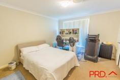 6/45 Crown Street TAMWORTH NSW 2340 $349,000 Situated very close to Tamworth Shoppingworld, local churches and the CBD, 45 Crown Street is a very popular boutique complex with only 6 Villas. Unit 6 is located to the rear making it ideal for anyone looking for a private location. Featuring 3 well sized bedrooms, ensuite to the main, large living area off well appointed kitchen, ducted reverse cycle air conditioning and internal access to the double garage with remote control feature. Inspection won't disappoint so don't delay contact Dean Cummins 0429 663 995 or Amy Hughes 0417 666 773. 
