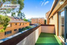  6/37-43 Saddington Street St Marys NSW 2760 $309,950 Located close to schools shops and public transport this top floor unit, perfect for the investor or first home buyers alike. It features two bedrooms with a spacious open lounge perfect for entertaining. Neat and tidy kitchen to meet your cooking needs as well as a balcony with beautiful district views. A short walk to St Marys train station, local shops and a park and Our Lady of Rosemary Catholic School across the road, what more could you want. Also offers a secure car space as well as being freshly painted and carpeted. Put on the must see list today!!! 