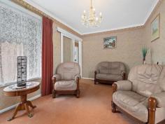  20 CARPENTER STREET WENDOUREE VIC 3355 $349,000 - $359,000 A much loved home in one of Wendouree most popular pockets, just a short walk to Forest Street Primary School or Mount Rowan Secondary College, and a short drive to major shopping centre Stockland Wendouree. Whether you're a first home buyers, investor, or downsizer this home will impress the fussiest of buyers. Immaculately maintained over the years, this solid brick veneer home boasts a familiar floorplan. 3 bedrooms with built in robes are generous in size and positioned off the hallway. The family bathroom offers a separate shower and bath, and is handy to all bedrooms. The kitchen has been updated, with electric stove and plenty of bench space to work with. Gas heating and split system heating and cooling keep you comfortable all year round. Long driveway leads you down to the oversize brick double garage. Sunblinds offer protection to the west facing facade of the home, and you'll enjoy well established gardens. All set on a spacious allotment of approximately 607m2… 