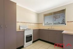  77 Flinders Street Tamworth NSW 2340 $285,000 Are you a first home buyer looking for your happy place? This could be the home for you. Located in a prime central position, offering 3 bedrooms all with built in robes, open kitchen dining space and separate lounge, freshly painted and a single lock up garage with internal access. Or maybe you are a savvy investor looking for incredible investment opportunity for a long term rental. You don't want to miss this! Call Mark Sleiman or Suellen Marsh today to secure your inspection… 