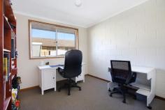  3/614 Hague Street Lavington NSW 2641 $142,500 This neat two-bedroom unit is perfect for someone looking to downsize or add to their investment portfolio. One of only five units in this well maintained complex and situated within close proximity to Lavington CBD, schools and parks this property features: - Two generous bedrooms both with built in robes - Lounge room with air conditioning and heating + separate dining area - Kitchen with electric cooking, exhaust fan, storage and tiled floor - Bathroom with single vanity, separate shower, exhaust fan and separate toilet - Separate laundry with access to private rear yard - Single carport & storage unit - Currently rented to great tenants at $180.00 per week - Council Rates $801.57 per annum + Water Rates $852.45 per annum + consumption 