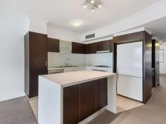  19/7 Helen Street Teneriffe QLD 4005 $500,000's Calling first home buyers & investors. • 	 This is an opportunity to secure a prime piece of Teneriffe real estate. • 	 Light and comfortable apartment • 	 Low body corp. fees, under $4000pa • 	 Central location - Walk score of 94! • 	 Large(25m2) private balcony • 	 Excellent rental returns (circa $520pw) For further information or to book a private inspection, please contact Scott Bould on 0422 204 837 or Hamish Bowman on 0410 044 463. FEATURES: • 	 Air Conditioning • 	 Alarm System • 	 Built-In Wardrobes • 	 Close To Schools • 	 Close To Shops • 	 Close To Transport • 	 Secure Parking.. 