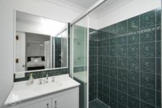72 Oxford Crescent, BRIDGEMAN DOWNS QLD 4035 | Madeleine Hicks Real Estate Brisbane