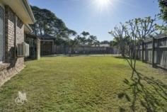 72 Oxford Crescent, BRIDGEMAN DOWNS QLD 4035 | Madeleine Hicks Real Estate Brisbane