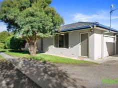  4/312 Smith Street North Albury NSW 2640 $195,000 Situated in a quiet, well-maintained complex and just a stone's throw from all the conveniences of Albury's CBD, this compact newly fully renovated unit makes for an ideal entry-level investment. Offering 1 well-proportioned bedroom with a built-in robe with custom shelving. Open plan living and dining & functional kitchen, large renovated bathroom combined with laundry with handy separate toilet, split system heating and cooling plus covered car parking. Potential rental income at $220 pw (showing a 5.8% yield on the asking price) this is a low maintenance investment option worthy of your immediate attention. *All information contained herein is gathered from sources we believe to be reliable, however, we cannot guarantee its accuracy and interested persons should rely on their own enquiries. 