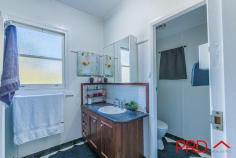  411 Armidale Road TAMWORTH NSW 2340 $299,000 Does it get any easier than this? Stylishly updated 3 bedroom home, move in, unpack and enjoy the gorgeous view from the large back deck. With incredible street appeal this home has had all the hard work done for you, offering open kitchen/dining space, separate lounge room and reverse cycle air conditioning. With the highlight of the home being the incredible, over sized alfresco area. Do yourself a favor call Mark or Suellen today, this is one property you absolutely must inspect. 