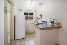  2/17 Allambie Crescent Wodonga VIC 3690 $155,000 A great first property for your investment portfolio or the perfect opportunity to stop paying rent. It would even be an ideal spot to live during the week for those who live out of town. This is the middle unit in a complex of three and close proximity to convenience stores and a short stroll to Whitebox shopping. Offering two bedrooms, lounge, compact kitchen and combined shower, toilet and laundry facilities. FEATURES: • 	 Air Conditioning • 	 Close To Shops • 	 Close To Transport.. 