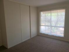  8/11 Pine Crescent Roxby Downs SA 5725 $175,000 This comfortable homette situated at the end of a cul-de-sac has open plan layout with kitchen adjacent to the family area. Ducted air-conditioning throughout, built in robes in the bedrooms. Kitchen featuring double sink, gas stove, oven, rangehood, double alcove, pantry, overhead cupboards and room for a dishwasher and microwave. The bathroom has a large bath/shower, exhaust fan and mirrored cabinet. There is a back verandah, garden shed with power, washing line and gates providing vehicle access to the backyard. 