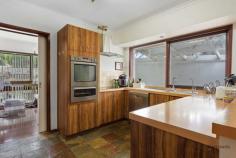  29 Sunvalley Rd O'Halloran Hill SA 5158 $410,000 - $440,000 This spacious two storey home is an ideal fit for those looking for something a little different. A combination of lofted ceilings, timber features, fireplaces and plenty of space. * 3 bedrooms, all with birs and the master suite comes complete with a large ensuite * Large living areas * Heating & cooling * Stainless steel appliances in the kitchen * Spanish style outside living * Sports court A unique opportunity to put your own touches to a classic property.. 