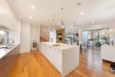 75 Voyager Circuit, BRIDGEMAN DOWNS QLD 4035 - Madeleine Hicks Real Estate Brisbane
