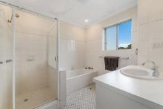  6/21 Kidston St Ascot QLD 4007 Enjoy the magnificent views and Bay breezes that this Northern aspect unit offers, situated on the top floor of this elevated unit block in the high point of Ascot. A very generous floor area covering 112.5 Sq Mtrs internally with a large living /dining room, a big master bedroom with walk in robe and a Northern balcony, as well a separate full size laundry complement this excellent package. Split system air conditioners add to the comfort, a very short walk to St Margaret’s Girls School, only minutes to St Rita’s College and Ascot State School, ten minutes to the CBD and Gateway Freeway are additional benefits. 